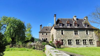 10 bedroom Chateau for sale with countryside view with Income Potential in Mont, Orthez, Nouvelle Aquitaine