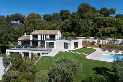 Luxury 5 bedroom House for sale with panoramic view in Biot, Provence Alpes Cote d'Azur