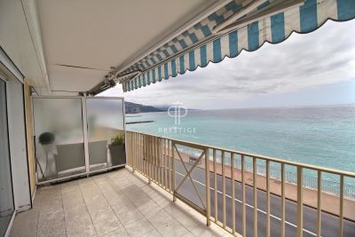 Beachfront 2 bedroom Apartment for sale with panoramic and sea views in Menton, Provence Alpes Cote d'Azur