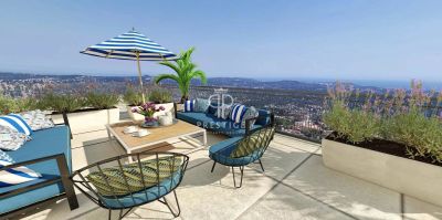 Renovated 3 bedroom Apartment for sale with panoramic view in Grasse, Provence Alpes Cote d'Azur