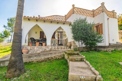 Quiet 3 bedroom House for sale with countryside and sea views in Campanet, Mallorca