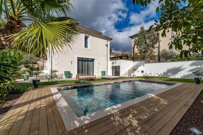 Stylish 4 bedroom House for sale in Pezenas, Occitanie