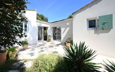 Beautiful 3 bedroom House for sale in Les Portes en Re, Nouvelle Aquitaine