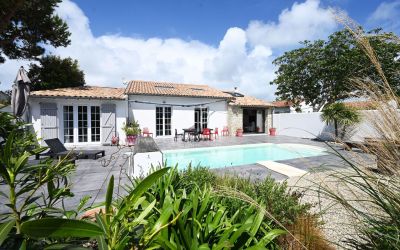 Bright 6 bedroom House for sale in Loix, Nouvelle Aquitaine