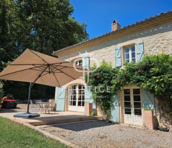 Immaculate 4 bedroom House for sale with countryside view in Triangle d'Or et Cordais, Gaillac, Occitanie