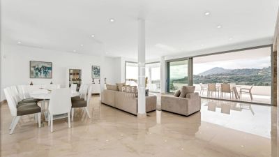 Stylish 6 bedroom Villa for sale with sea and panoramic views in Benahavis, Andalucia