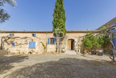 Income Producing 8 bedroom Hotel for sale with countryside and panoramic views in Llubi, Mallorca