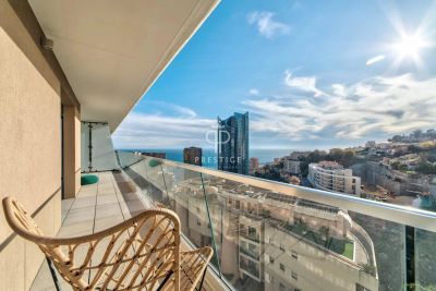 Bright 1 bedroom Apartment for sale with panoramic and sea views in Beausoleil, Provence Alpes Cote d'Azur