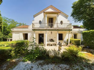 Character 4 bedroom House for sale with countryside view in Cenac, Nouvelle Aquitaine