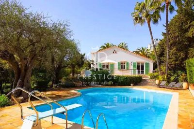 Luxury 5 bedroom House for sale with countryside view in Californie, Cannes, Provence Alpes Cote d'Azur