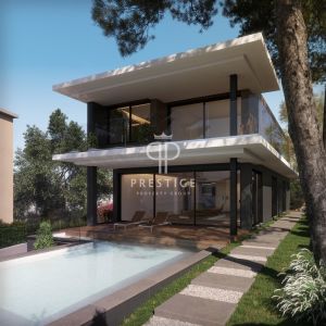 Immaculate 4 bedroom Villa for sale with sea view in Sao Joao do Estoril , Cascais, Central Portugal
