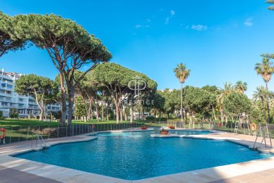 3 bedroom apartment for sale, Puerto Banus, Malaga Costa del Sol, Andalucia