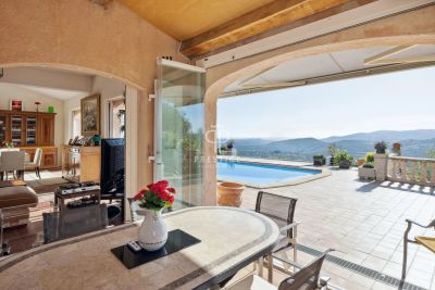 Bright 4 bedroom House for sale with panoramic and sea views in Cabris, Provence Alpes Cote d'Azur