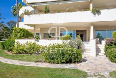 4 bedroom apartment for sale, Los Granados Playa, Estepona, Malaga Costa del Sol, Andalucia