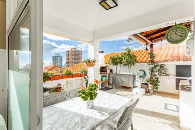 Bright 4 bedroom Apartment for sale in Portimao, Algarve