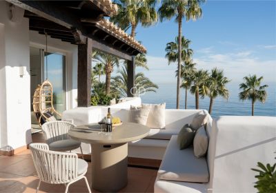 2 bedroom apartment for sale, Estepona, Malaga Costa del Sol, Andalucia