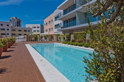 Luxury 3 bedroom Apartment for sale in Cascais, Central Portugal