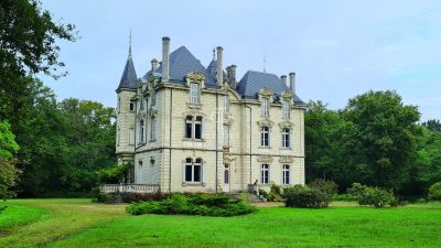 13 bedroom French chateau for sale, Angers, Maine et Loire 49, Loire Valley