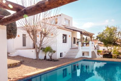 Beautiful 5 bedroom villa for sale with panoramic view in Javea, Valencia
