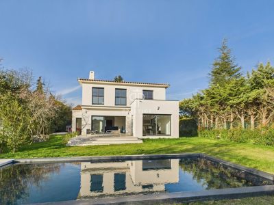 Immaculate 5 bedroom House for sale in Puyricard, Provence Alpes Cote d'Azur