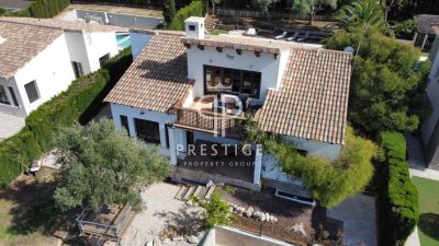 5 bedroom villa for sale with panoramic and sea views with Income Potential in Javea, Valencia