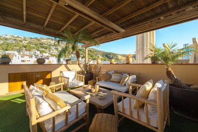 5 bedroom Terraced house with sea view with Income Potential in Javea, Valencia