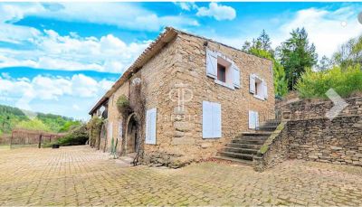 Beautiful 12 bedroom House for sale with countryside view in Ariege, Occitanie