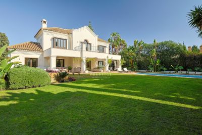 Wow factor 7 bedroom Villa for sale in Casasola, Estepona, Andalucia