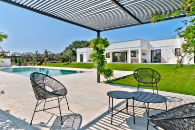 Turn Key 4 bedroom Villa with countryside view in Carovigno, Puglia