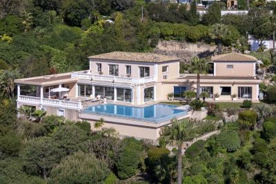 Stunning 6 bedroom Villa for sale with panoramic and sea views in Super Cannes, Cannes, Provence Alpes Cote d'Azur