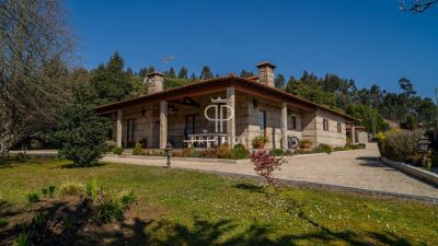 Authentic 3 bedroom Villa for sale with countryside view in Lousada, Porto, Northern Portugal