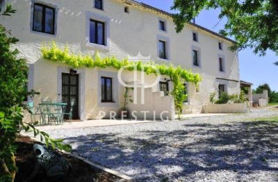 Unique 16 bedroom House for sale with countryside view in Carcassonne, Occitanie