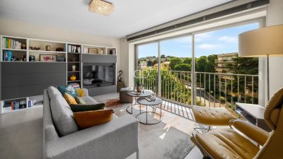 Modern 2 bedroom Apartment for sale with countryside view in Cap d'Antibes, Provence Alpes Cote d'Azur