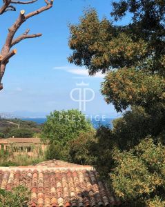 Character 3 bedroom House for sale with sea view in Saint Tropez, Provence Alpes Cote d'Azur