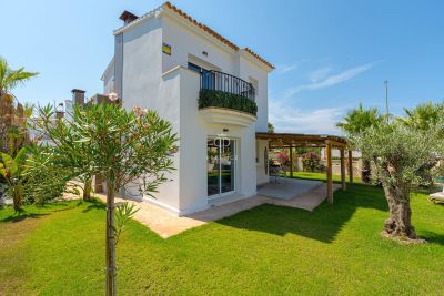 Immaculate 3 bedroom Villa with panoramic view in Denia, Valencia