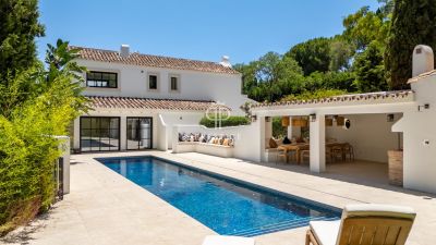Beautiful 5 bedroom Villa for sale in Benahavis, Andalucia