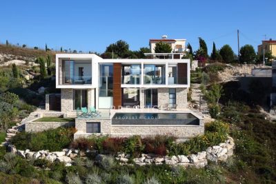 Immaculate 3 bedroom Villa for sale with panoramic view in Tsada, Paphos