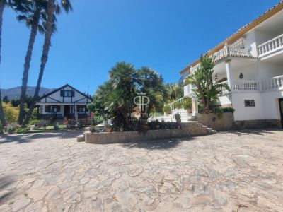9 bedroom House for sale with countryside view with Income Potential in Alhaurin el Grande, Andalucia