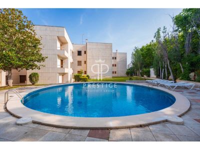 Frontline 4 bedroom Apartment for sale with sea view in Mahon, Menorca