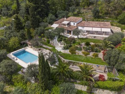 Authentic 5 bedroom House for sale with panoramic view in Magagnosc, Provence Alpes Cote d'Azur