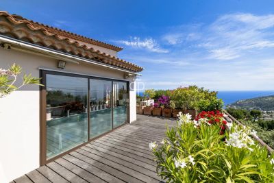 Beautiful 3 bedroom Duplex Apartment for sale with sea and panoramic views in Villefranche sur Mer, Provence Alpes Cote d'Azur