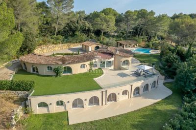 Unique 8 bedroom House for sale with panoramic view in Mouans Sartoux, Provence Alpes Cote d'Azur