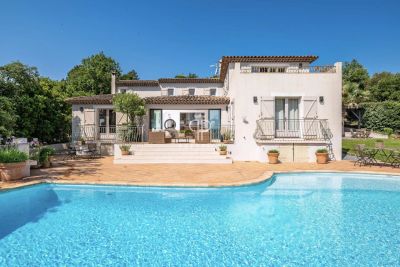 Authentic 4 bedroom House for sale with panoramic view in Les Adrets de l'Esterel, Provence Alpes Cote d'Azur