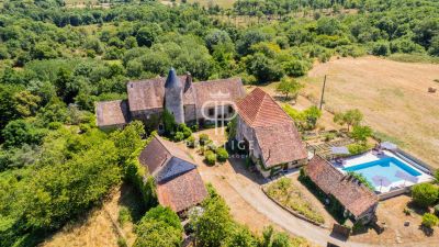 Unique 8 bedroom Chateau for sale with countryside view in Brigueil Le Chantre, Lussac Les Eglises, Nouvelle Aquitaine