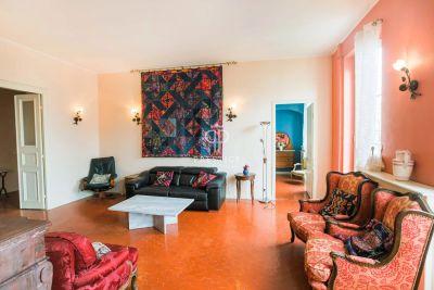 Authentic 4 bedroom Apartment for sale in Jean Medecin, Nice, Provence Alpes Cote d'Azur