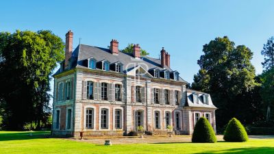 Beautiful 6 bedroom Chateau for sale with countryside view in Lisieux, Normandy