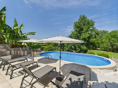 7 bedroom House for sale with Income Potential in Corgnac sur L'isle, Nouvelle Aquitaine