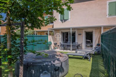 Modern 3 bedroom Villa for sale in Grimaud, Provence Alpes Cote d'Azur