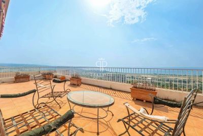 Beautiful Apartment for sale with sea and panoramic views in Cagnes sur Mer, Provence Alpes Cote d'Azur