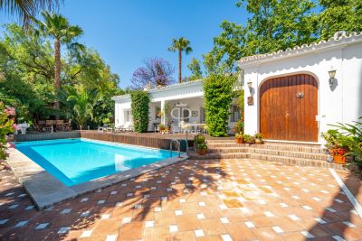 Luxury 3 bedroom Villa for sale with panoramic view in Guadalmina, Andalucia